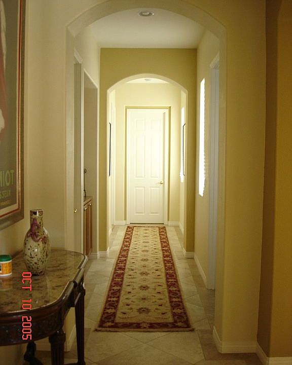 hall to bdrm #2,3&4