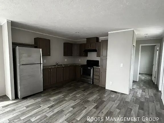 4th image of 1010 Reservation Rd #D04