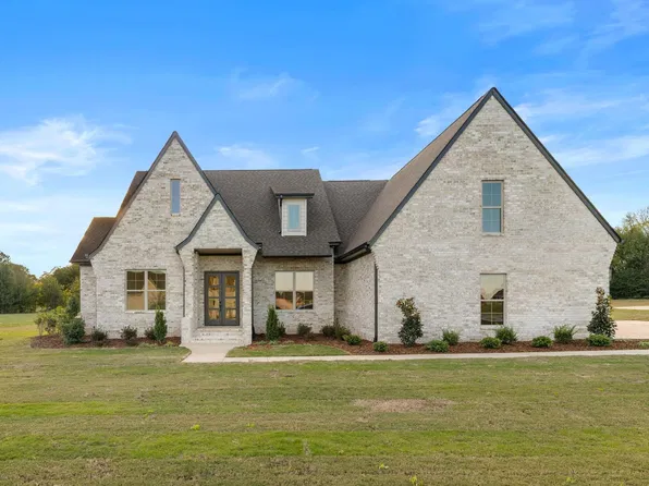 262 Randal Ln, Florence, AL 35634