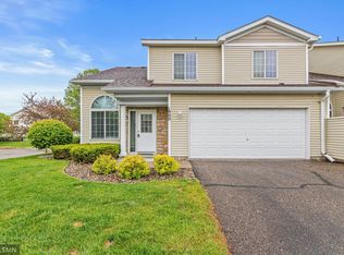 1900 Hawthorne Point, Hudson, WI 54016