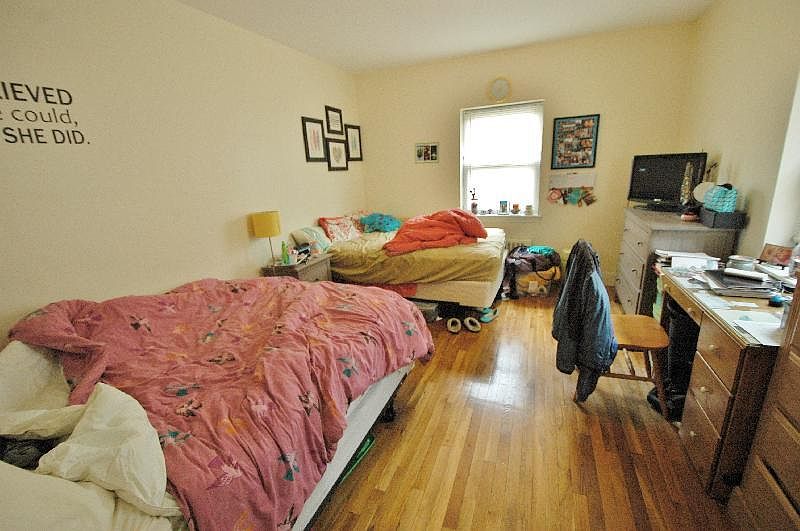 1st image of 106 Longwood Ave APT 1