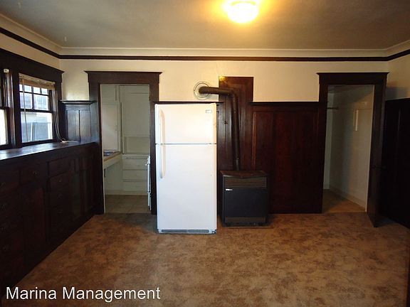 3rd image of 625 Ohio St APT 6