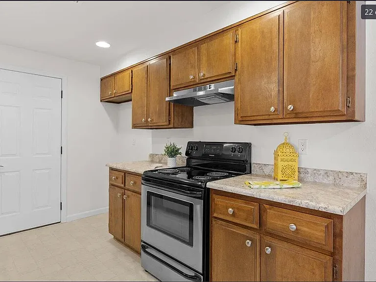 785 Columbine Way #785 — Photo 7