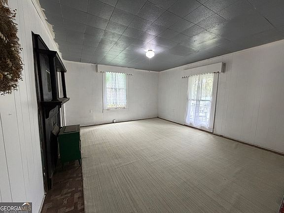 3rd image of 209 Old Perry Rd
