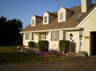 805 Middle Rd, Middlesex, NY 14507