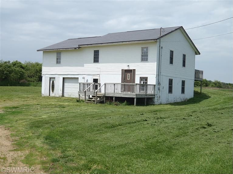 1st image of 6337 Valley Dr