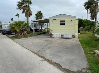 432 Cockle Dr, Port Isabel, TX 78578