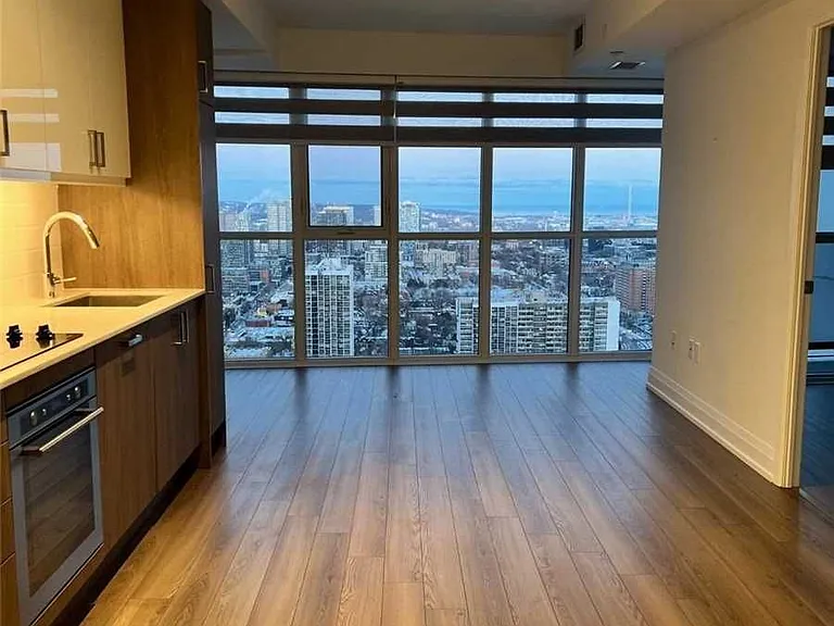 77 Mutual St #3411 — Photo 9