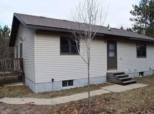 6880 Dulske Rd, Amherst, WI 54406