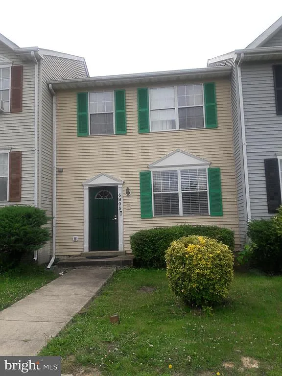 6805 Jade Ct photo 1