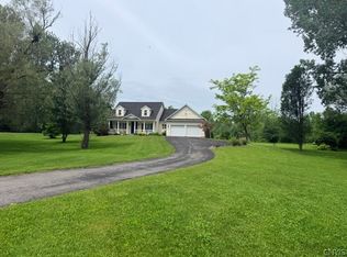1030 Pavone Pl, Canastota, NY 13032