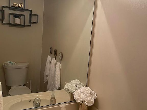 4th image of 4009 Ketch Dr