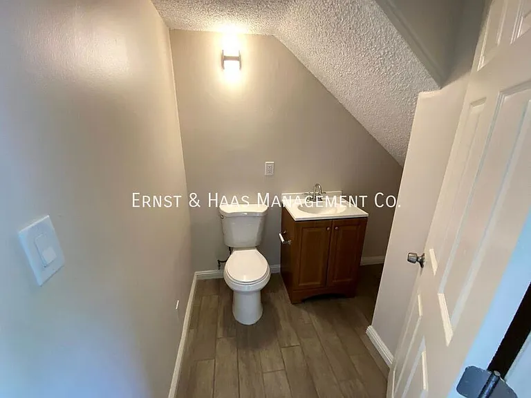 9415 Nance Ave #I — Photo 15