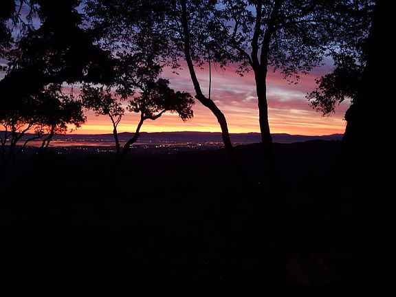 4th image of 19765 Skyline Blvd