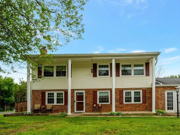13498 Keytone Rd, Woodbridge, VA 22193
