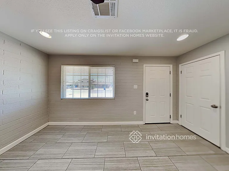 422 E Papago Dr — Photo 3