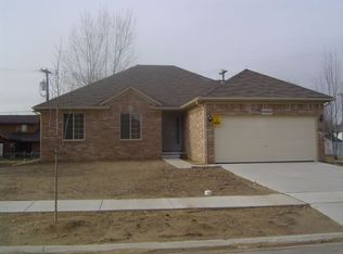 70305 Crystal Dr, Richmond, MI 48062