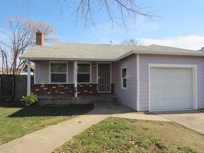 3736 Schutt Way, Sacramento, CA, 95838