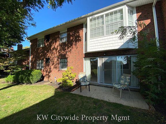 4th image of 2888 Pease Dr #109B