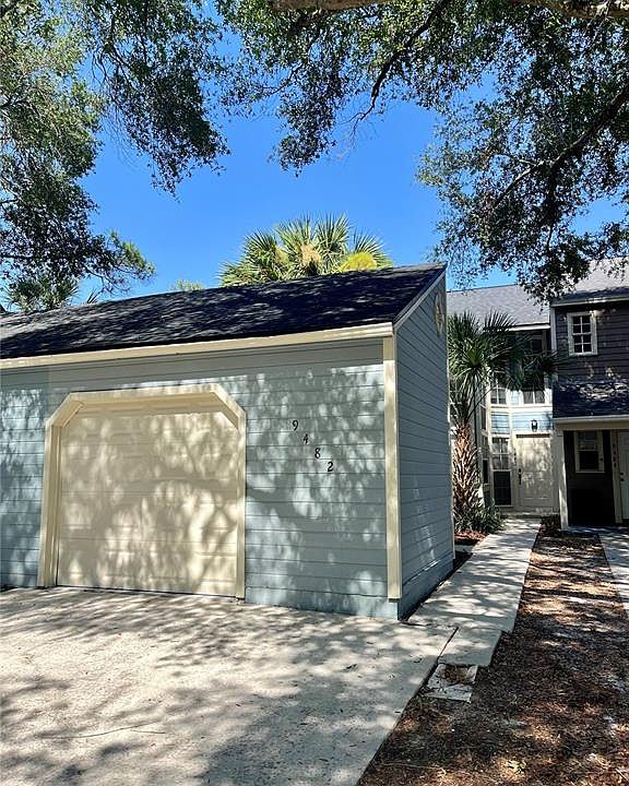 1st image of 9482 FOREST HILLS CIRCLE