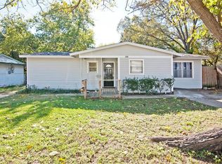 1918 Ridgeway St, Arlington, TX 76010