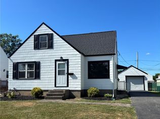 108 McConkey Dr, Tonawanda, NY 14223