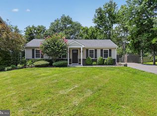 19510 Fisher Ave, Poolesville, MD 20837