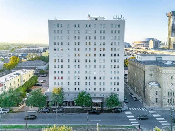 1205 Saint Charles Ave APT 302, New Orleans, LA 70130