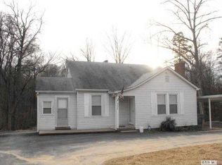 6229 Freedom Dr, Charlotte, NC 28214