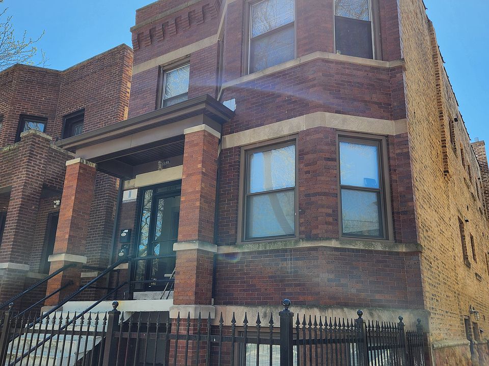 1st image of 2539 W Carmen Ave APT 1F