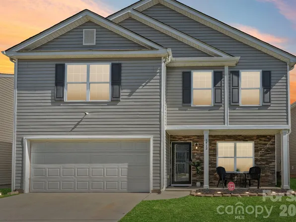 1912 Eastway Dr, Dallas, NC 28034