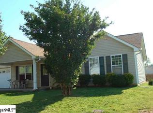 10 Spring Vista Ct, Fountain Inn, SC 29644