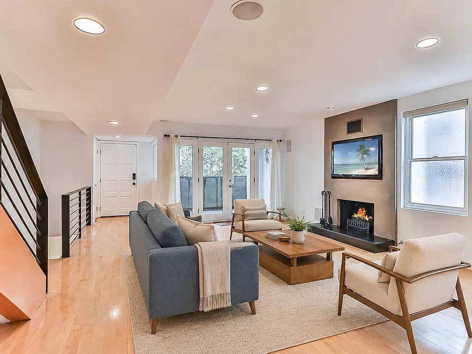 Living room - virtually staged