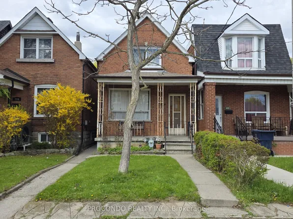 286 Harvie Ave, Toronto, ON M6E 4K7