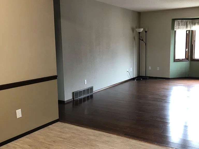 4300 S Arden Ave — Photo 10