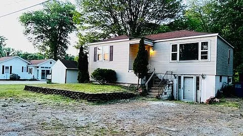 106 Top Flight Rd photo 1