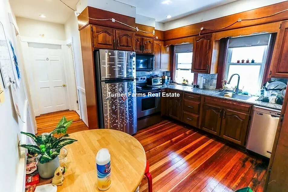 45 Bowdoin St #2Z