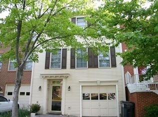6318 Musket Ball Dr, Centreville, VA 20121