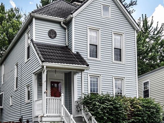 2nd image of 2328 Esther Ave