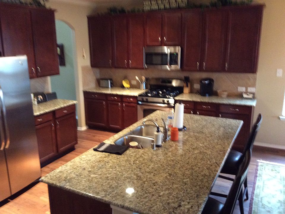 1st image of 593 Miramar Dr