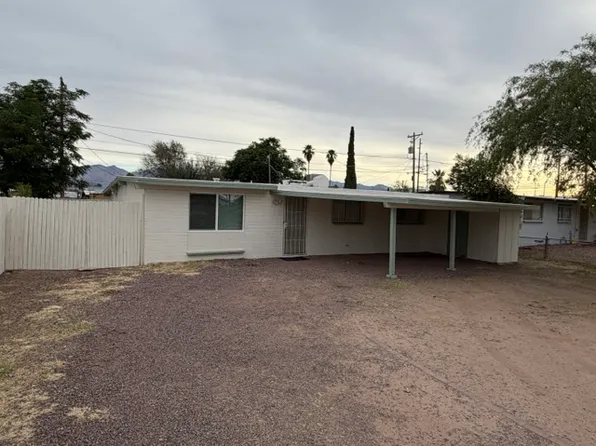 4649 E 27th St, Tucson, AZ 85711