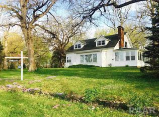 1435 County Road 800 N, Eureka, IL 61530