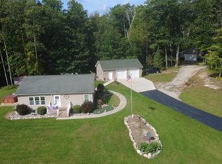 797 Kenyon Rd, Lupton, MI 48635