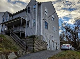 6 Wigwam Hill Dr, Worcester, MA 01605