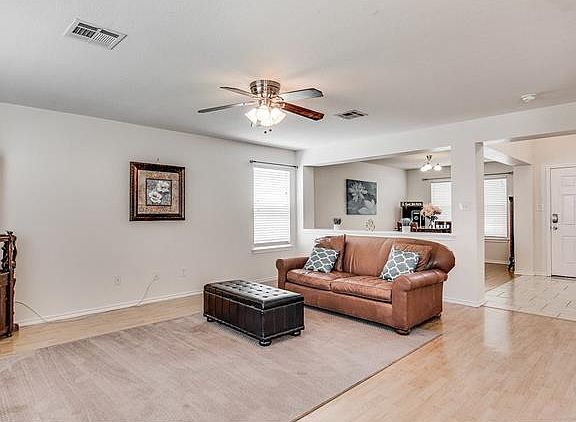2nd image of 233 Brandons Way