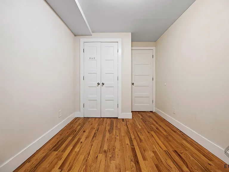 63 Pulaski St #1A — Photo 8