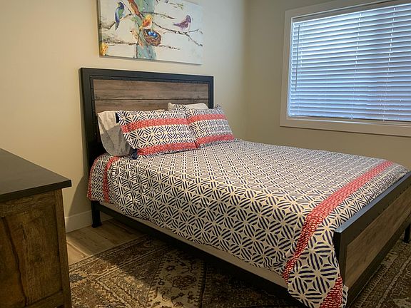 Bedroom 2 with queen bed