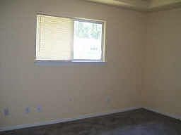 4th image of 10670 Royal Cavins Dr