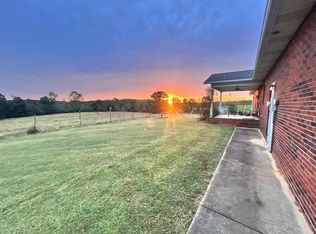 583 Damascus Church Rd, Statesville, NC 28625