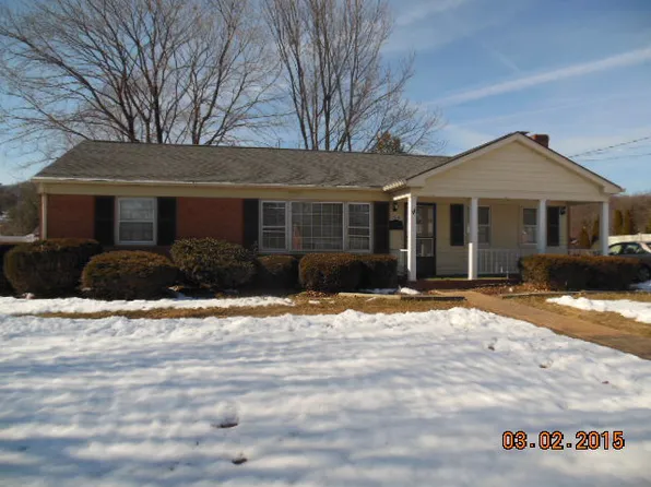 307 NW View St, Bridgewater, VA 22812